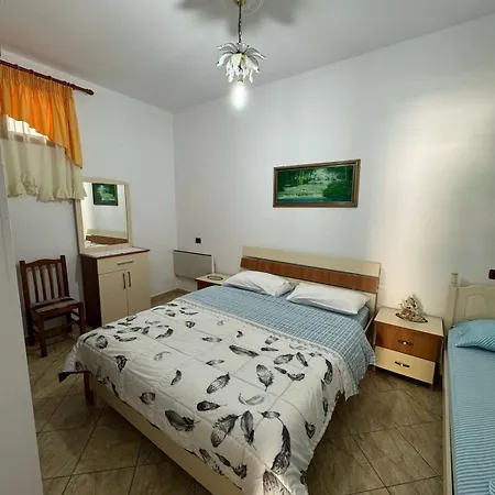 Mesaiz 2 Apartment *