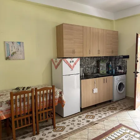 Mesaiz 2 Apartment *