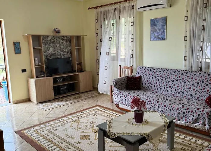 Mesaiz 2 * Vlorë